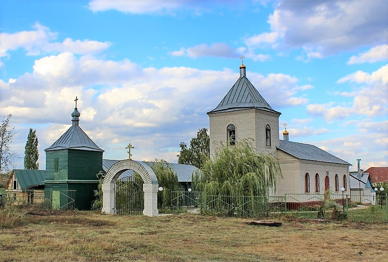 Церковь Иконы Божией Матери Тихвинская в селе Иноковке 2-я.